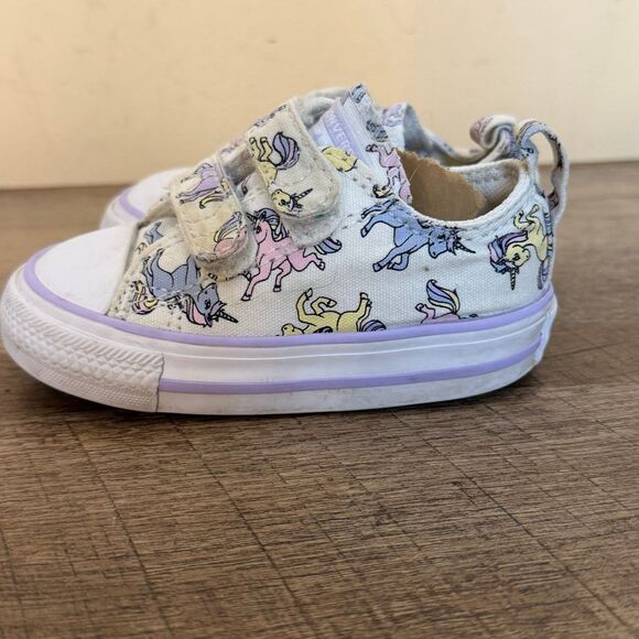 Converse baby girl toddler unicorn shoes size 4 - Picture 1 of 6